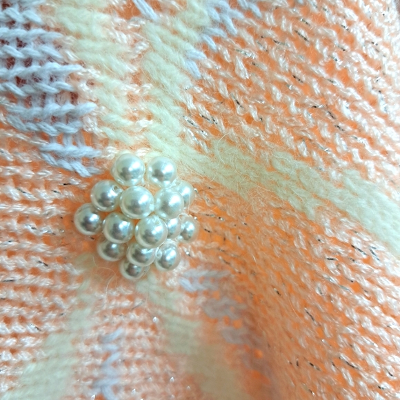 Vintage Hand Knit Sweater - Picture 2 of 3